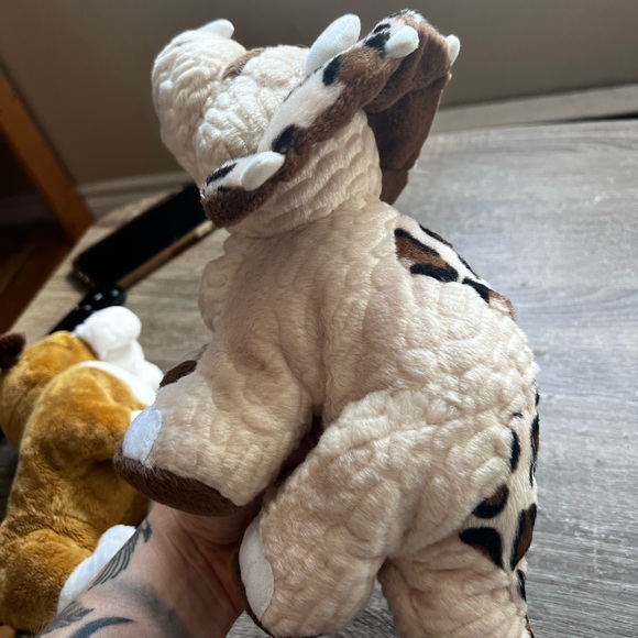 Webkinz - triceratops - Picture 2 of 3